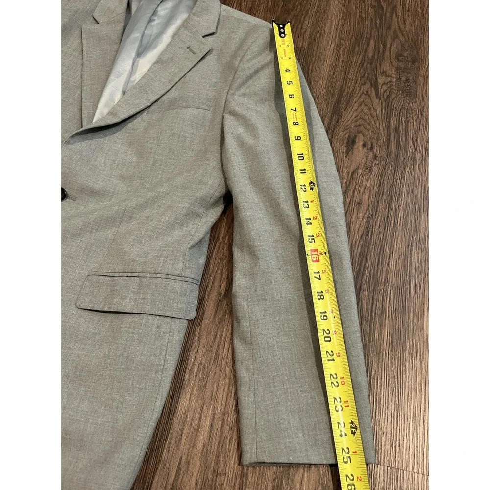 Banana Republic Mens Two Button Tailored Fit Blazer Jacket size 42L heather grey